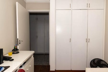Apartamento à venda com 100m², 3 quartos e 2 vagas Apartamento à venda com 100m², 3 quartos e 2 vagasQuarto 2