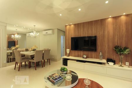 Sala de casa à venda com 3 quartos, 127m² em Barra da Tijuca, Rio de Janeiro