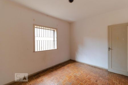 Casa à venda com 302m², 5 quartos e 2 vagasQuarto 02