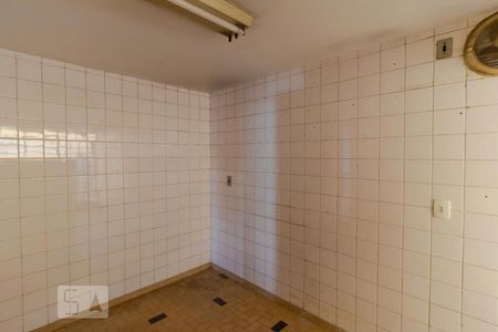 Casa à venda com 302m², 5 quartos e 2 vagasCozinha 02