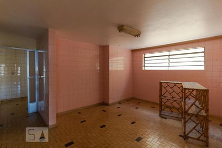 Casa à venda com 302m², 5 quartos e 2 vagasSala de Jantar 02