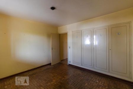 Casa à venda com 302m², 5 quartos e 2 vagasQuarto 03