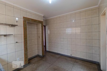 Casa à venda com 302m², 5 quartos e 2 vagasCozinha 01