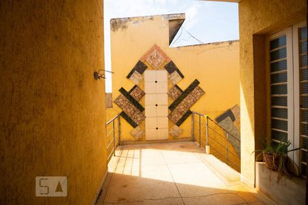 Casa à venda com 302m², 5 quartos e 2 vagasQuintal