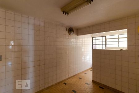 Casa à venda com 302m², 5 quartos e 2 vagasCozinha 02