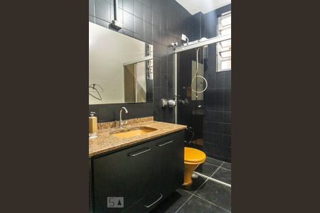 Banheiro de apartamento à venda com 1 quarto, 56m² em Consolação, São Paulo