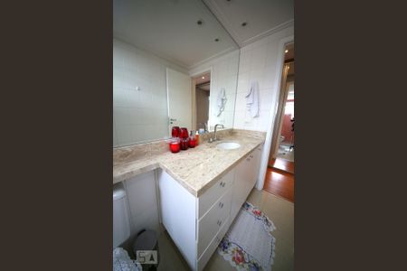 Apartamento à venda com 98m², 2 quartos e 2 vagasSuíte 2