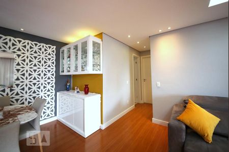 Apartamento à venda com 98m², 2 quartos e 2 vagasSala