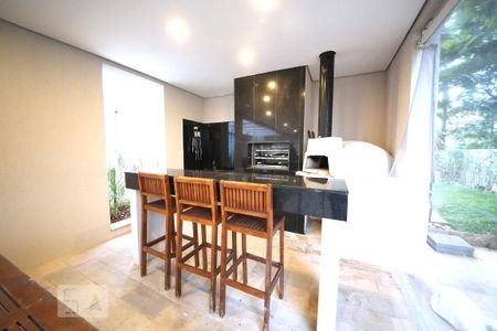 Apartamento à venda com 98m², 2 quartos e 2 vagasChurrasqueira