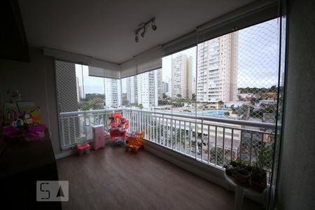 Apartamento à venda com 98m², 2 quartos e 2 vagasVaranda
