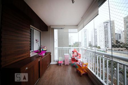 Apartamento à venda com 98m², 2 quartos e 2 vagasVaranda