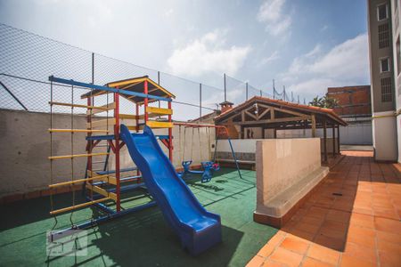 Apartamento para alugar com 32m², 1 quarto e 1 vaga Apartamento para alugar com 32m², 1 quarto e 1 vagaÁrea Comum - Playground