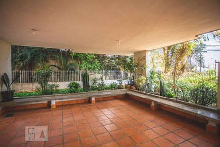 Apartamento para alugar com 32m², 1 quarto e 1 vaga Apartamento para alugar com 32m², 1 quarto e 1 vagaÁrea comum