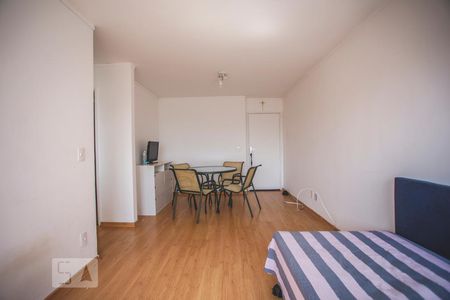 Apartamento para alugar com 32m², 1 quarto e 1 vaga Apartamento para alugar com 32m², 1 quarto e 1 vagaSala/Quarto