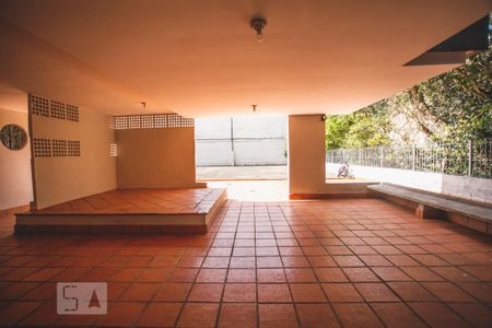 Apartamento para alugar com 32m², 1 quarto e 1 vaga Apartamento para alugar com 32m², 1 quarto e 1 vagaÁrea comum