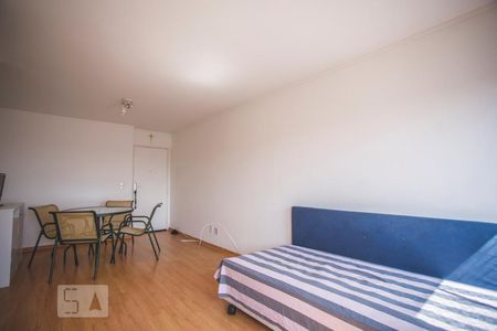Apartamento para alugar com 32m², 1 quarto e 1 vaga Apartamento para alugar com 32m², 1 quarto e 1 vagaSala/Quarto