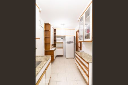 Apartamento para alugar com 120m², 3 quartos e 2 vagasCozinha
