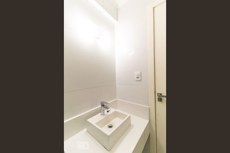 Apartamento para alugar com 120m², 3 quartos e 2 vagasBanheiro social