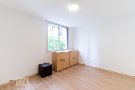 Apartamento para alugar com 120m², 3 quartos e 2 vagasQuarto 2