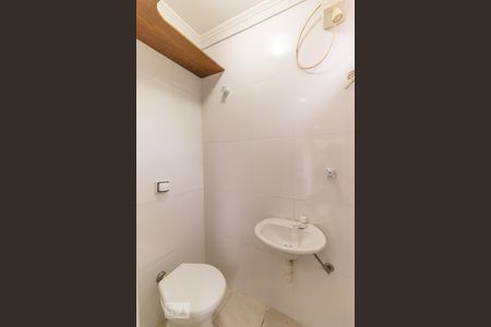 Apartamento para alugar com 120m², 3 quartos e 2 vagasBanheiro de serviço