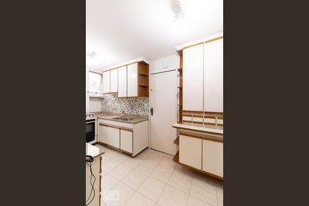 Apartamento para alugar com 120m², 3 quartos e 2 vagasCozinha