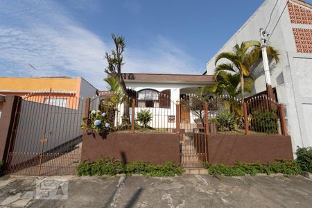 Casa à venda com 300m², 3 quartos e 5 vagasFachada