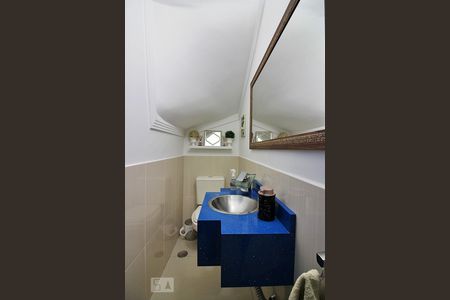 Lavabo  de casa à venda com 3 quartos, 148m² em Santa Terezinha, São Bernardo do Campo