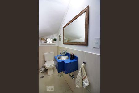 Lavabo  de casa à venda com 3 quartos, 148m² em Santa Terezinha, São Bernardo do Campo