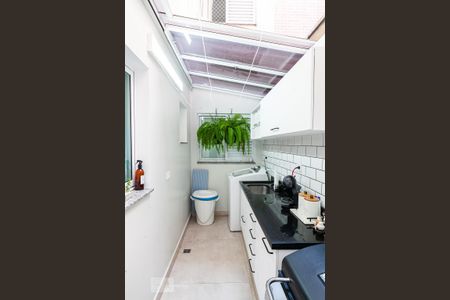 Apartamento à venda com 69m², 2 quartos e 2 vagasQuintal e Área de Servço