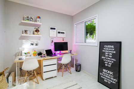 Apartamento à venda com 69m², 2 quartos e 2 vagasQuarto 2