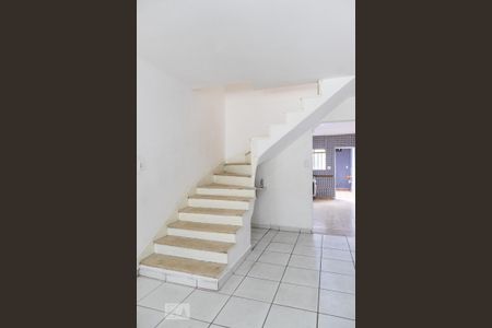 Escada de casa à venda com 3 quartos, 125m² em Vila Guilherme, São Paulo