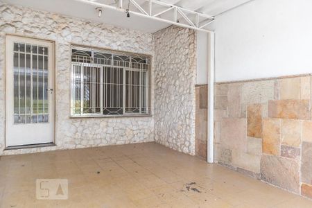 Casa à venda com 125m², 3 quartos e 1 vaga Casa à venda com 125m², 3 quartos e 1 vagaGaragem