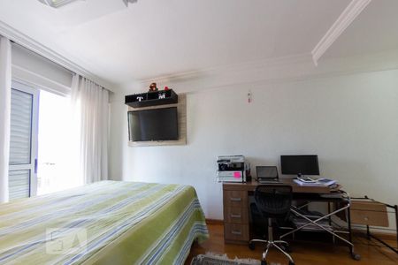 Casa à venda com 195m², 3 quartos e 3 vagasSuíte 1