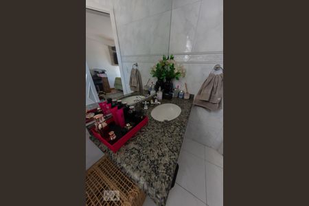 Casa à venda com 195m², 3 quartos e 3 vagasBanheiro da Suíte 1
