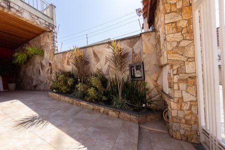 Casa à venda com 195m², 3 quartos e 3 vagasGaragem