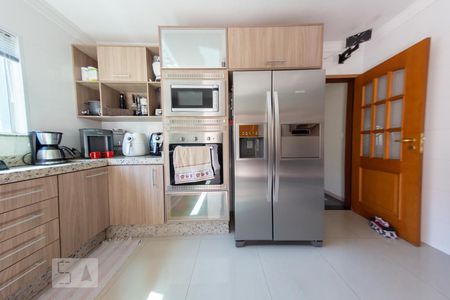 Casa à venda com 195m², 3 quartos e 3 vagasCozinha