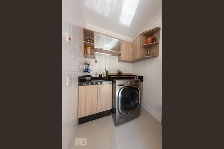 Casa à venda com 195m², 3 quartos e 3 vagasÁrea de Serviço