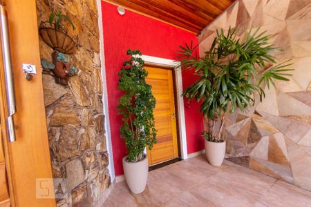 Casa à venda com 195m², 3 quartos e 3 vagasGaragem