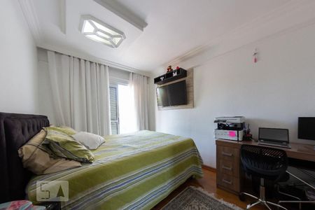 Casa à venda com 195m², 3 quartos e 3 vagasSuíte 1