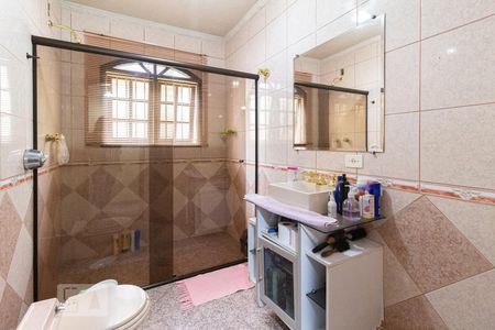 Banheiro 1 de casa à venda com 4 quartos, 368m² em Vila Osasco, Osasco