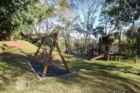 Casa de condomínio à venda com 280m², 3 quartos e 4 vagasPlayground