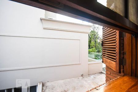 Casa de condomínio à venda com 280m², 3 quartos e 4 vagasVista da suíte 3