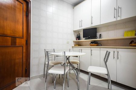 Casa de condomínio à venda com 280m², 3 quartos e 4 vagasCozinha