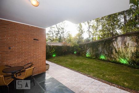 Casa de condomínio à venda com 280m², 3 quartos e 4 vagasVaranda