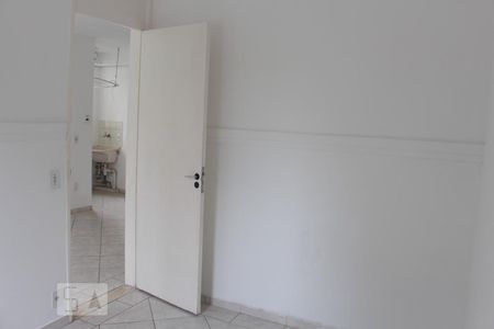 Quarto 1 de apartamento para alugar com 2 quartos, 48m² em Jardim Santa Terezinha (zona Leste), São Paulo