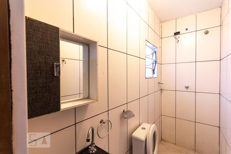Banheiro de apartamento para alugar com 1 quarto, 40m² em Socorro, São Paulo