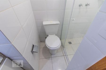 Banheiro Social de apartamento para alugar com 1 quarto, 51m² em Novo Mundo, Curitiba