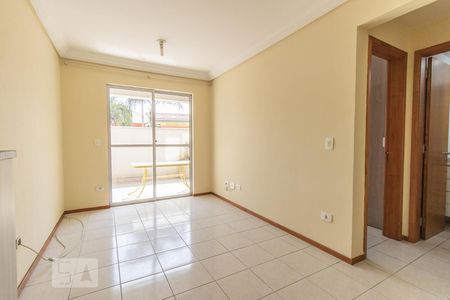 Sala de apartamento para alugar com 1 quarto, 51m² em Novo Mundo, Curitiba