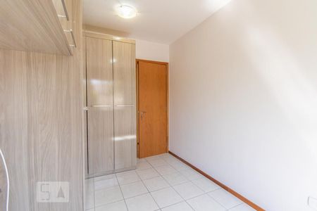 Quarto  de apartamento para alugar com 1 quarto, 51m² em Novo Mundo, Curitiba