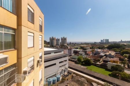 Vista da Sala de Estar de apartamento para alugar com 2 quartos, 63m² em Cristal, Porto Alegre